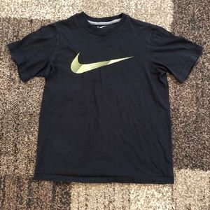 Youth Nike T-shirt